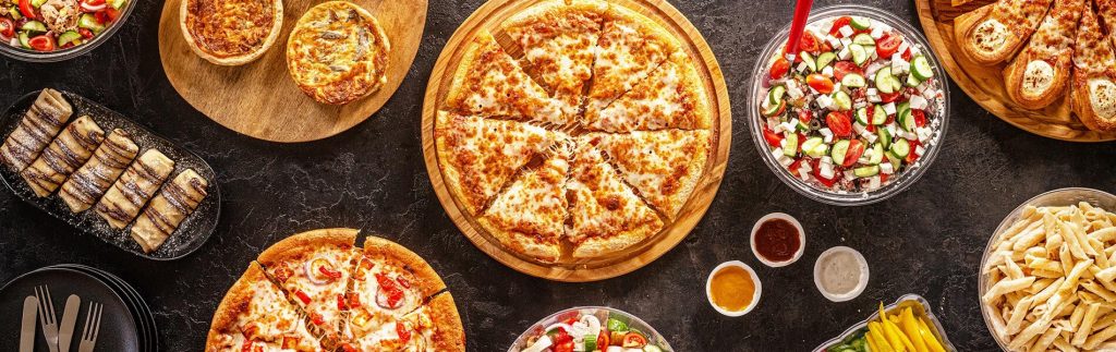 הרמות כוסית והזמנות פיצה גדולות לאירועים